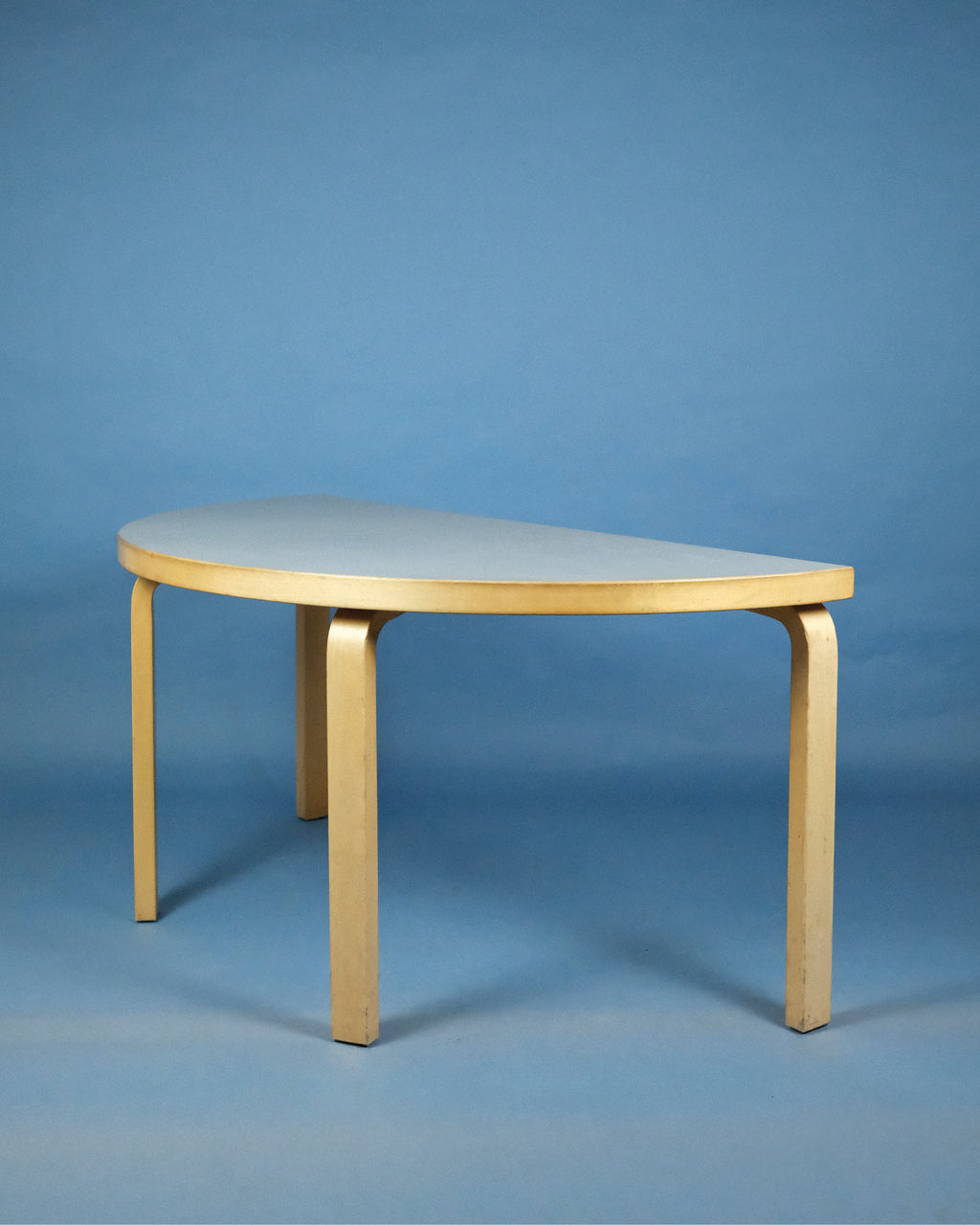 Table 96 with grey tabletop, Alvar Aalto, Artek