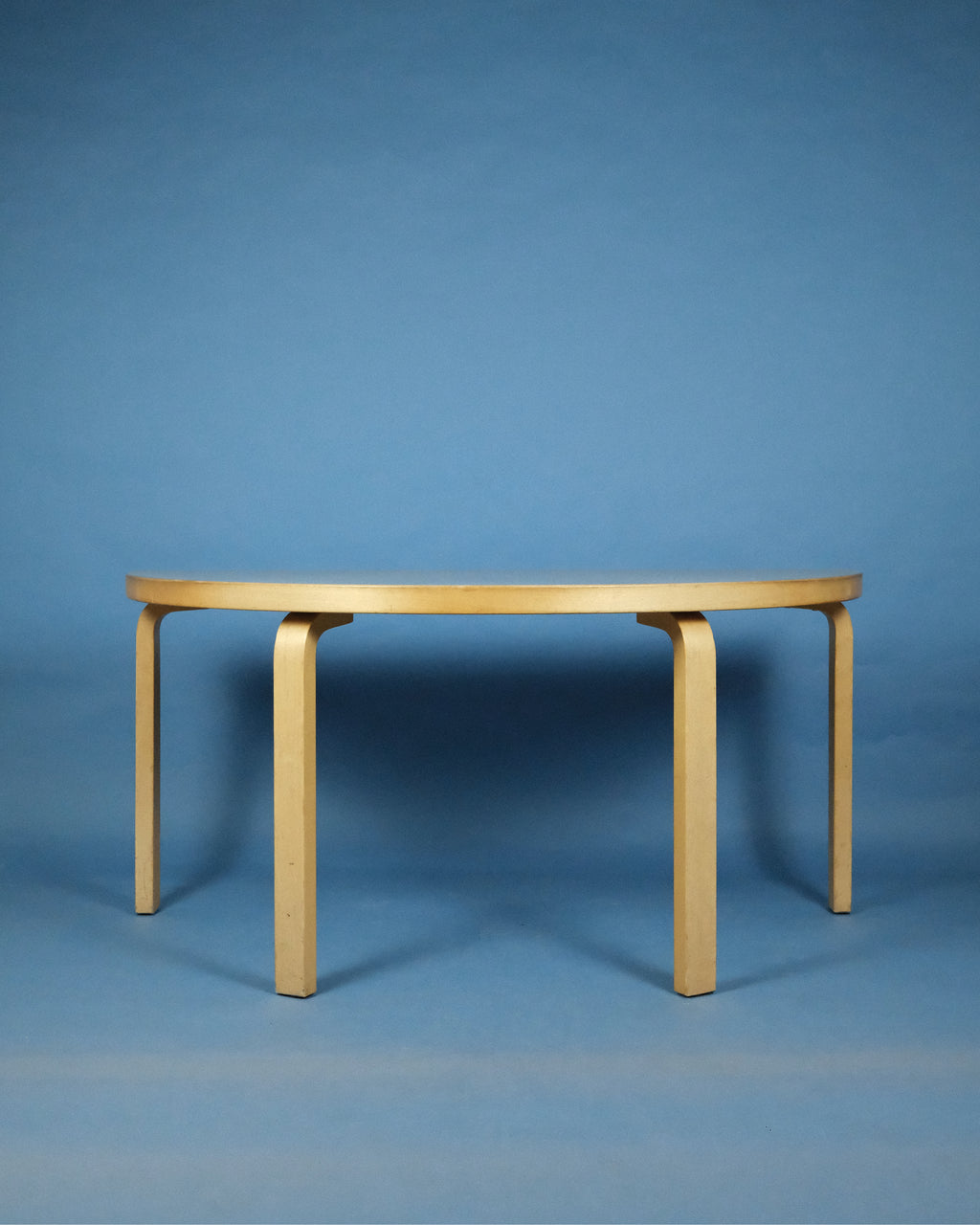 Table 96 with grey tabletop, Alvar Aalto, Artek