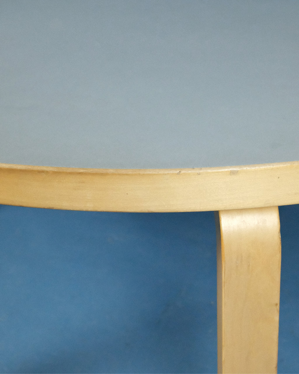 Table 96 with grey tabletop, Alvar Aalto, Artek