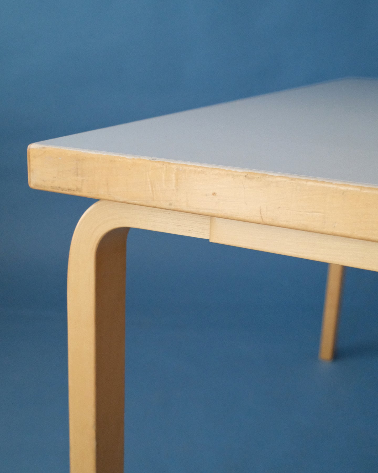 Table 80A with white tabletop, Alvar Aalto, Artek