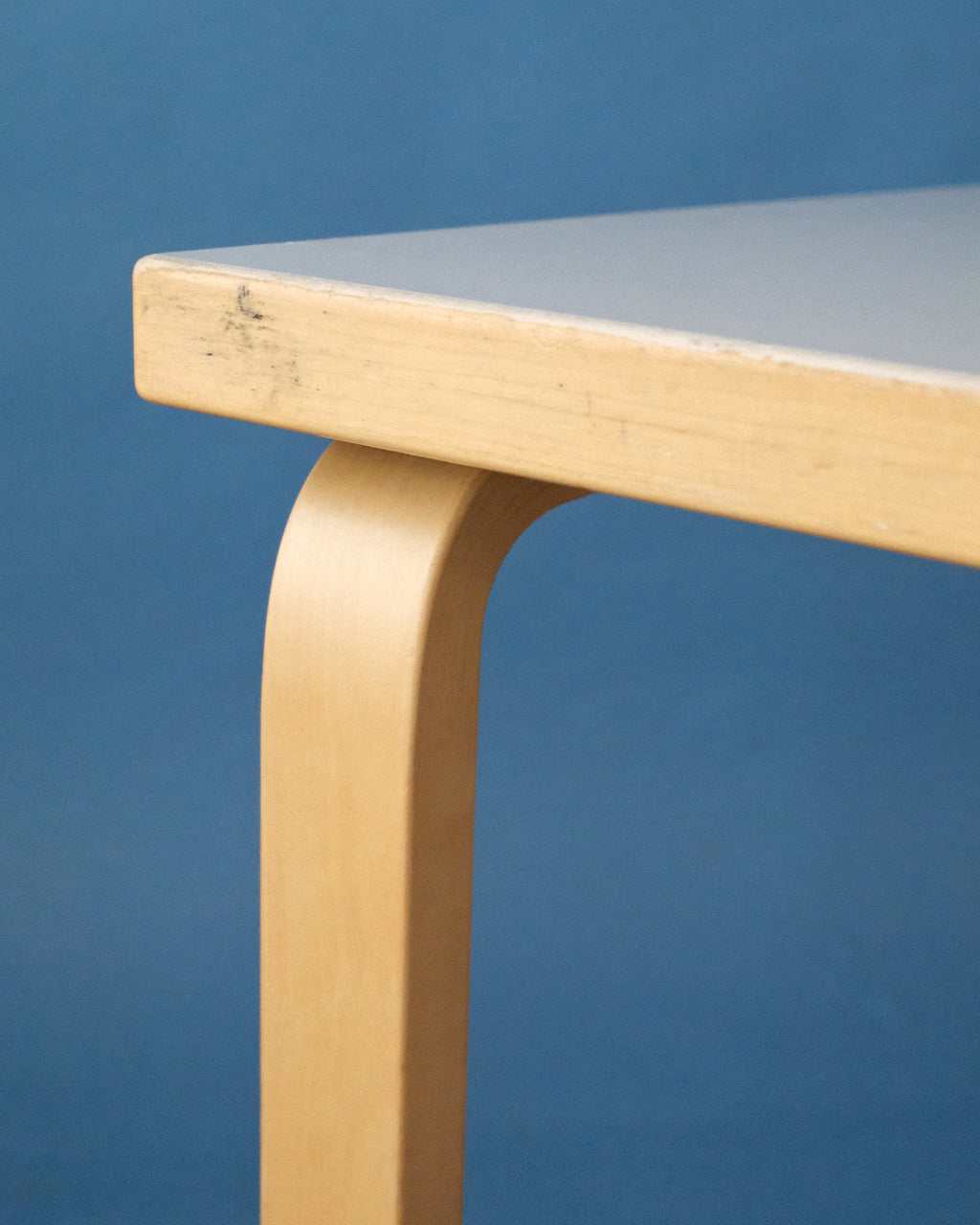 Table 80A with white tabletop, Alvar Aalto, Artek