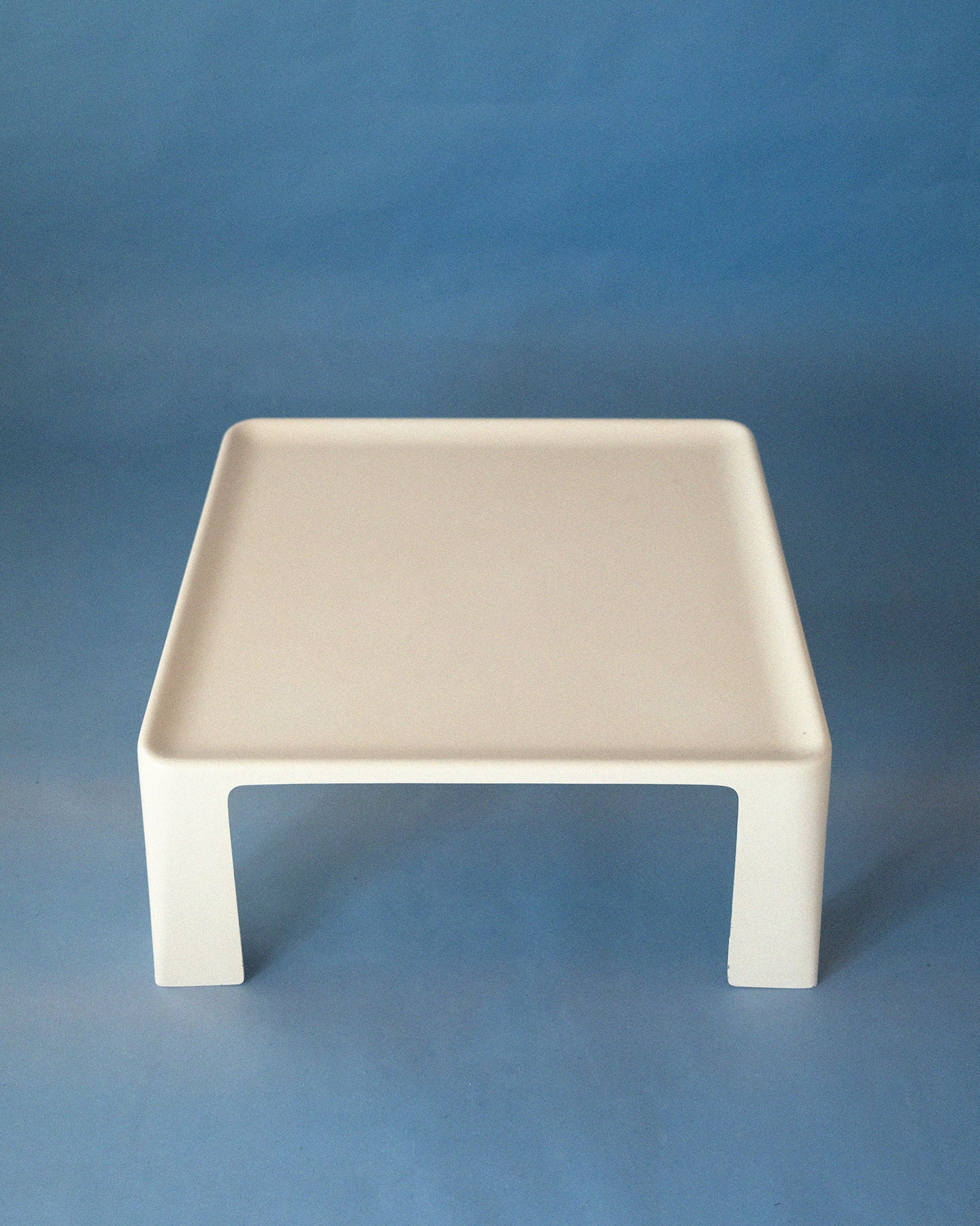 Amanta coffee table, Mario Bellini, C&B Italia