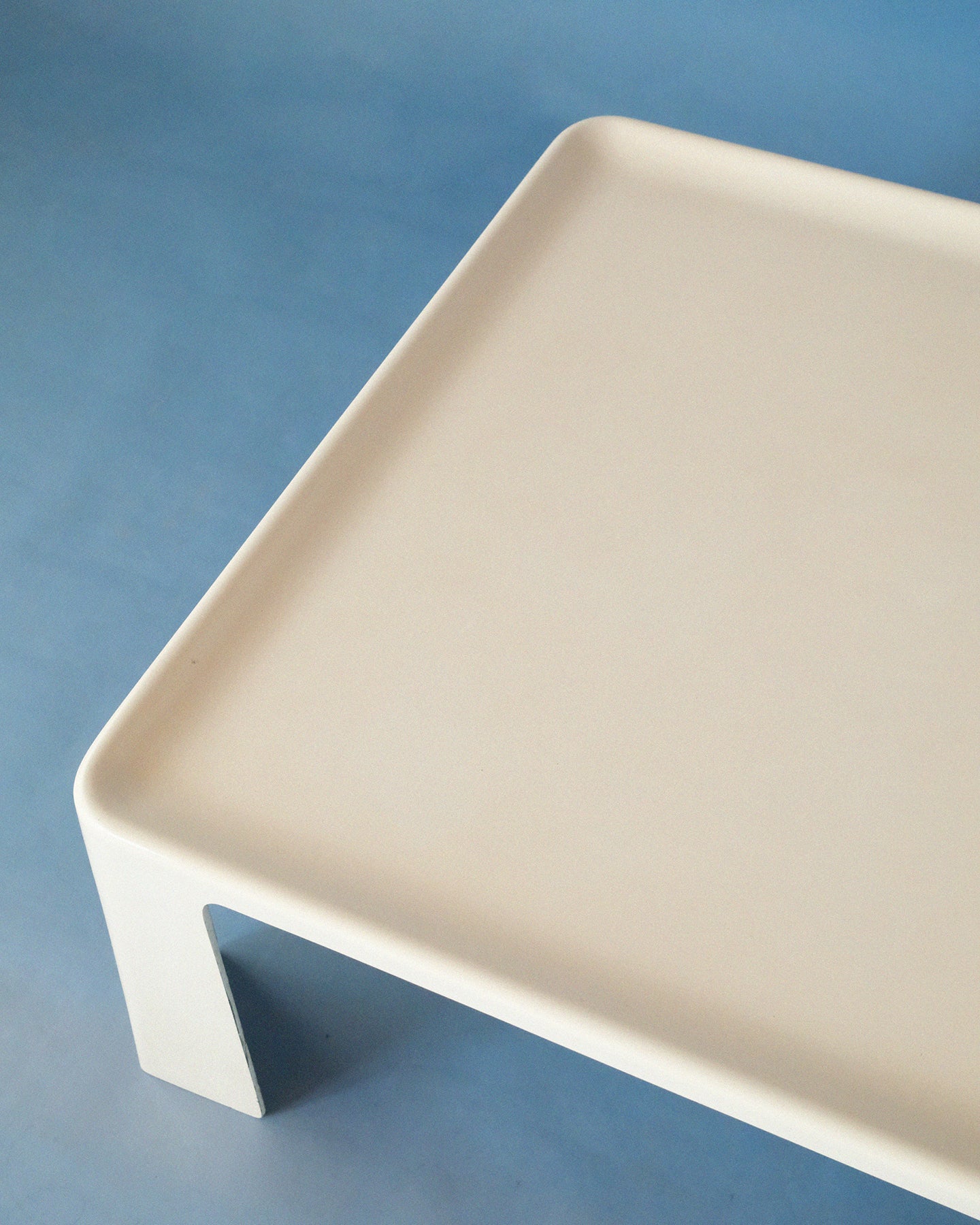 Amanta coffee table, Mario Bellini, C&B Italia