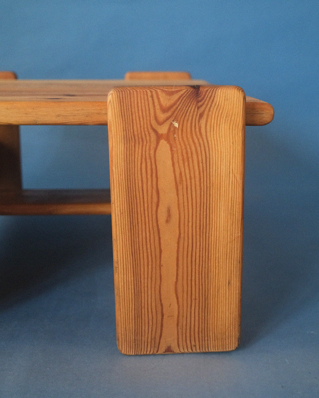 Brutalist solid pine coffee table [small]