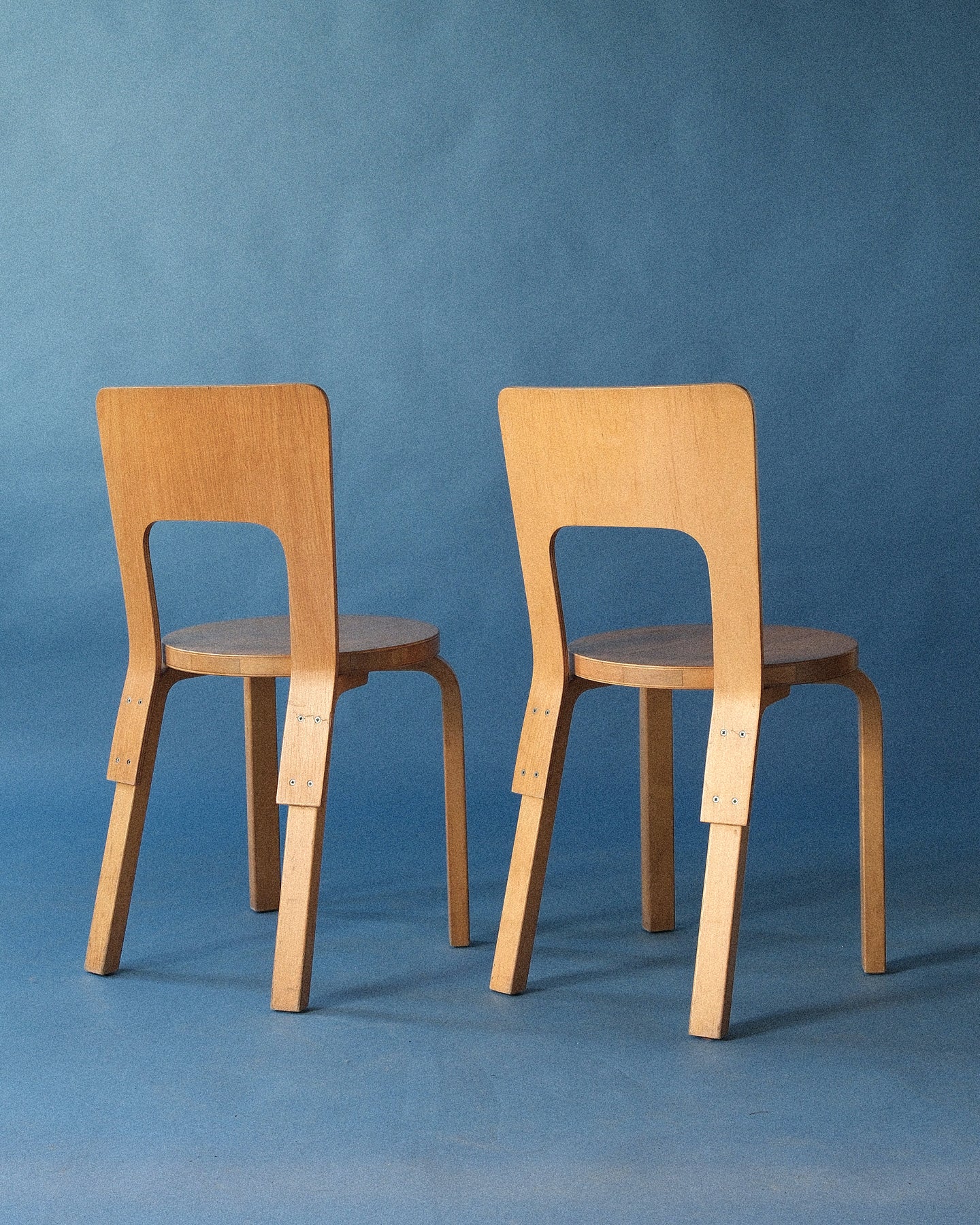 Chair 66, Alvar Aalto, Artek