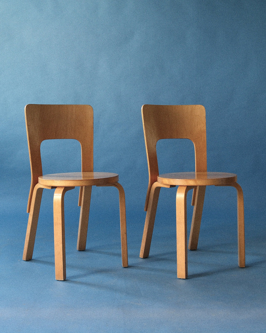 Chair 66, Alvar Aalto, Artek