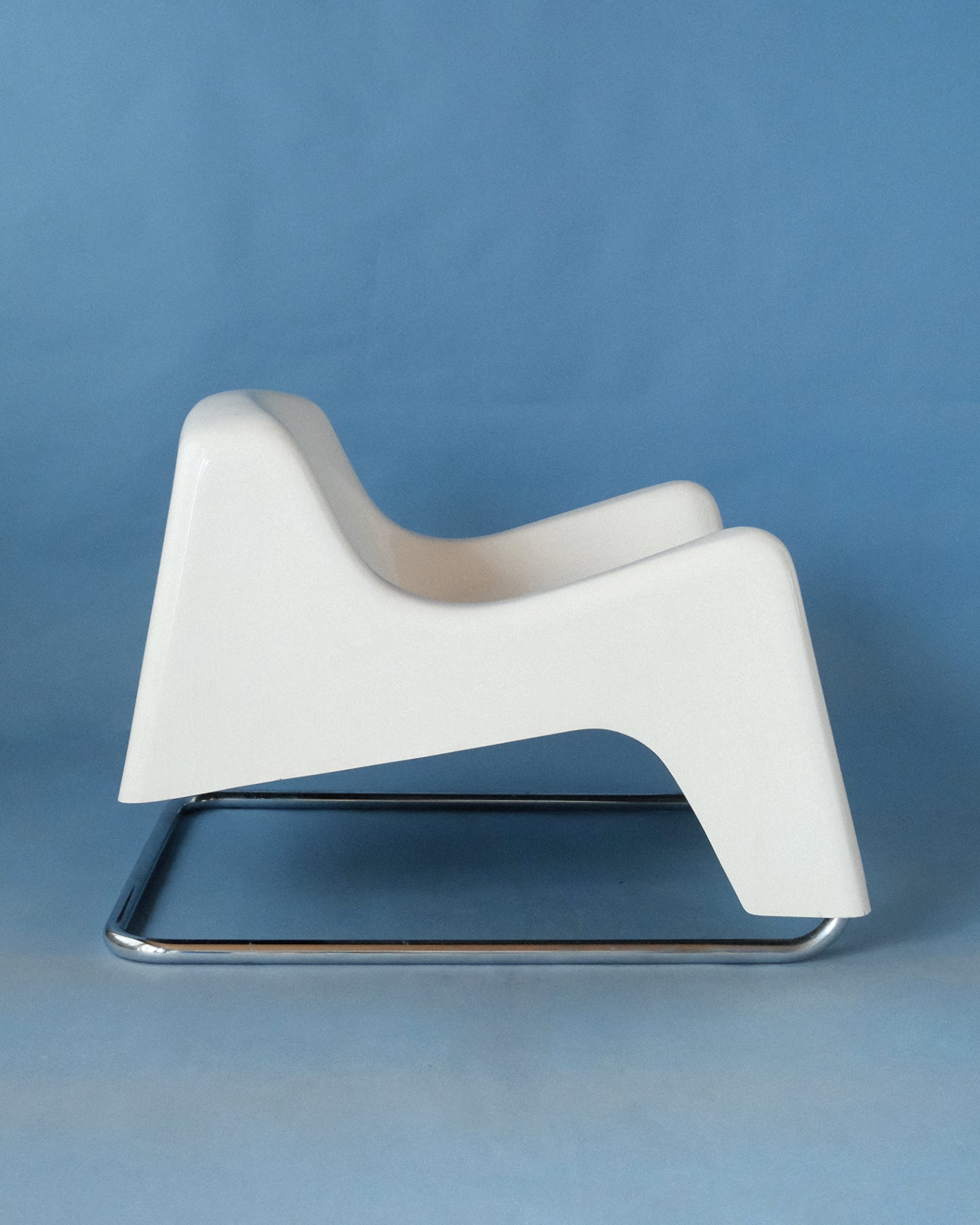 Fiberglass Lounge Chair