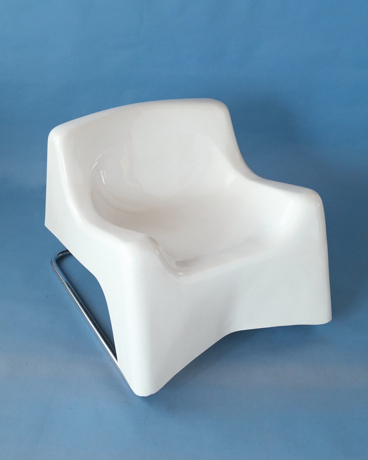 Fiberglass Lounge Chair