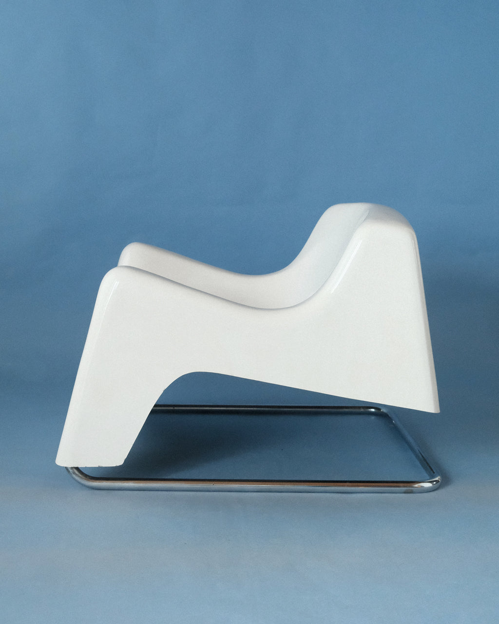 Fiberglass Lounge Chair