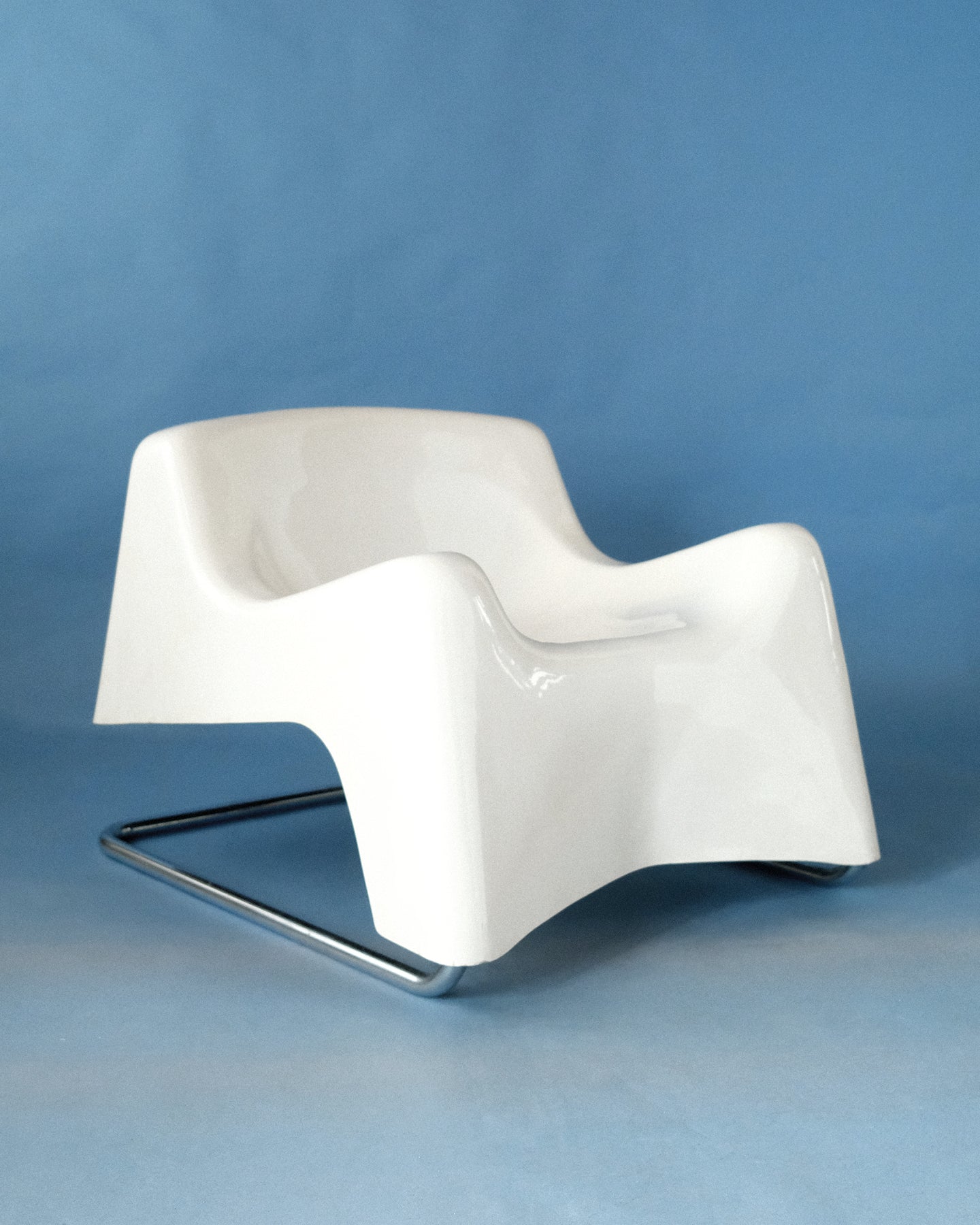 Fiberglass Lounge Chair