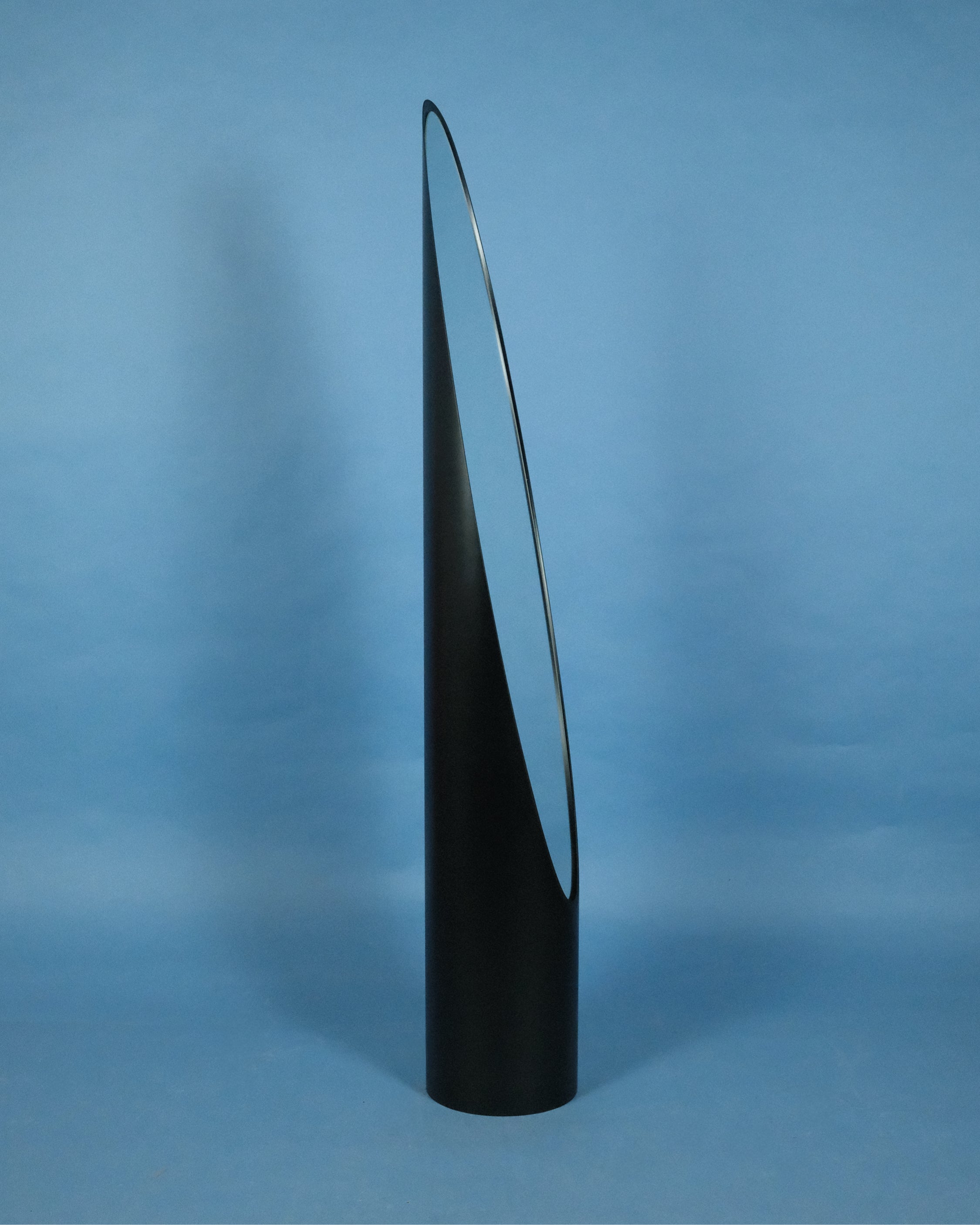 Unghia mirror, Rodolfo Bonetto – Stile.brussels
