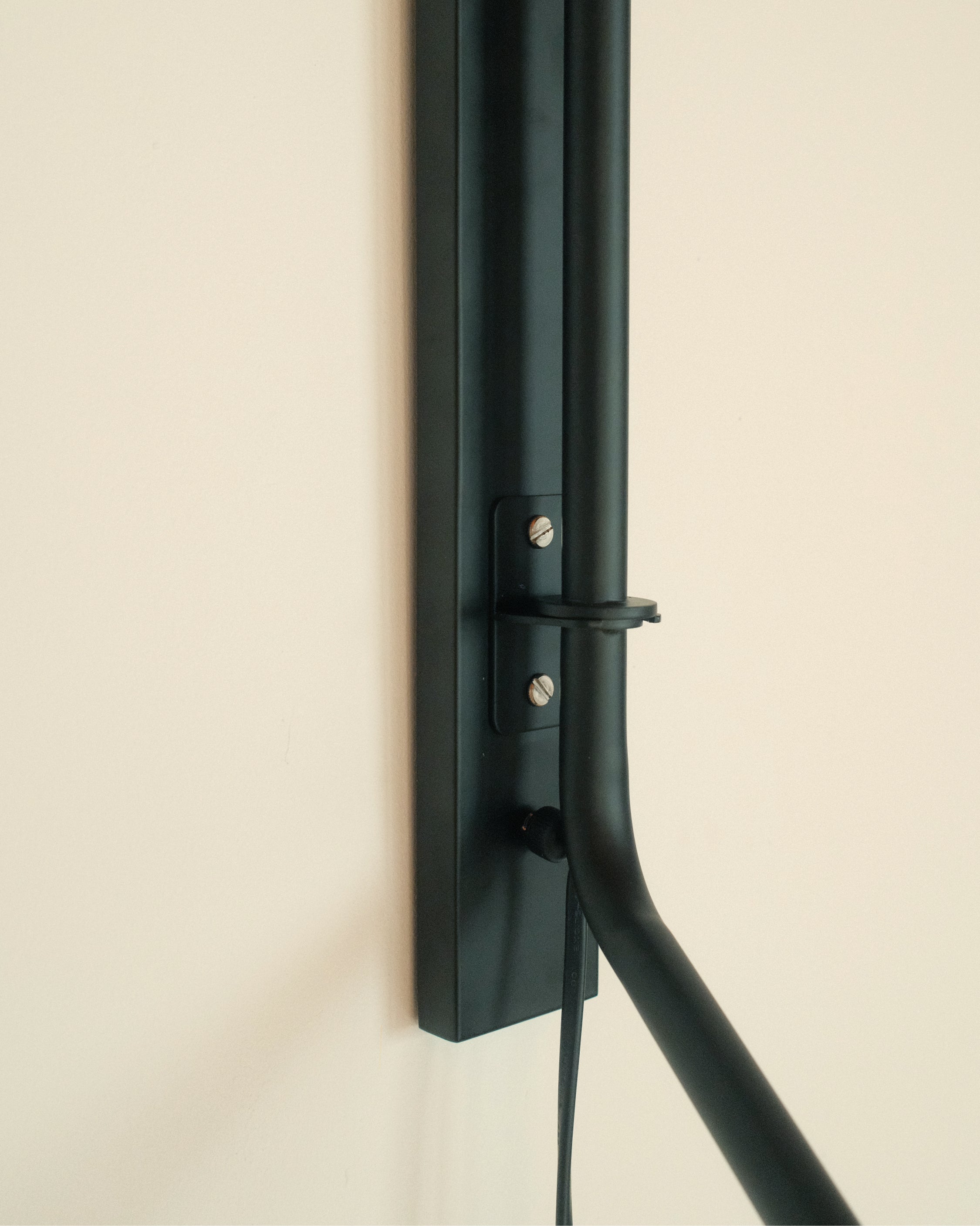 Wall-Mounted Swing Arm Lamp