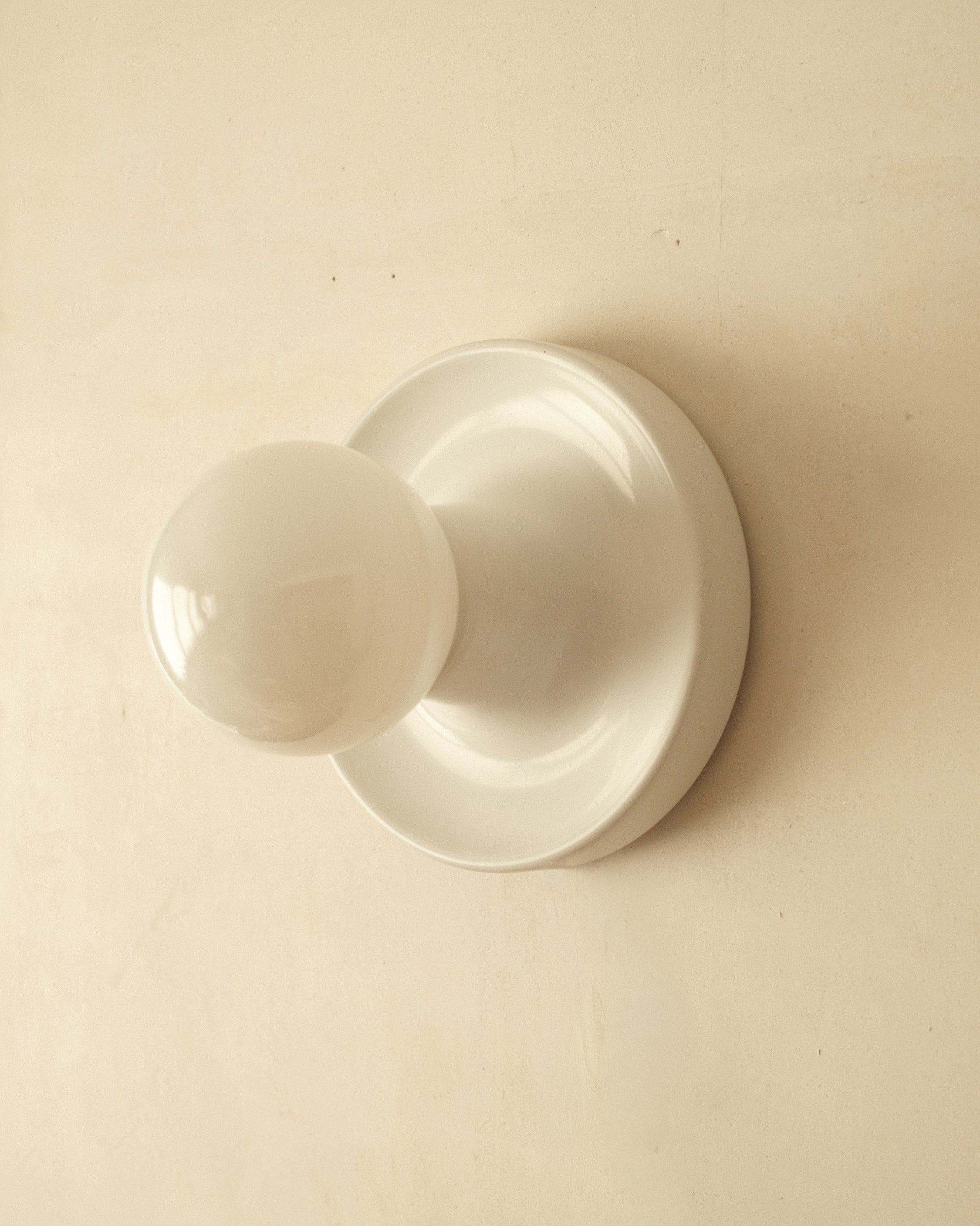 Wall/ceiling lamp