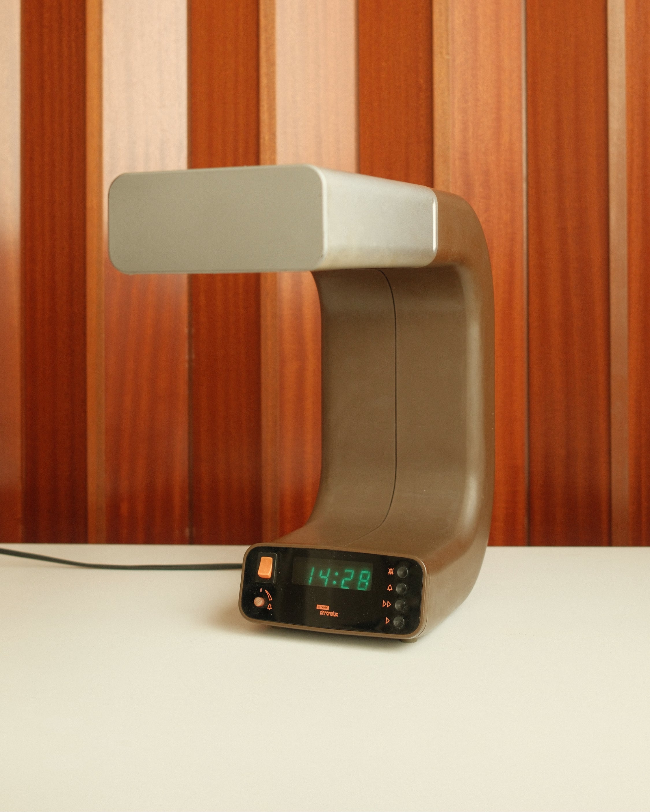 Alarm clock with lamp, Knox Design