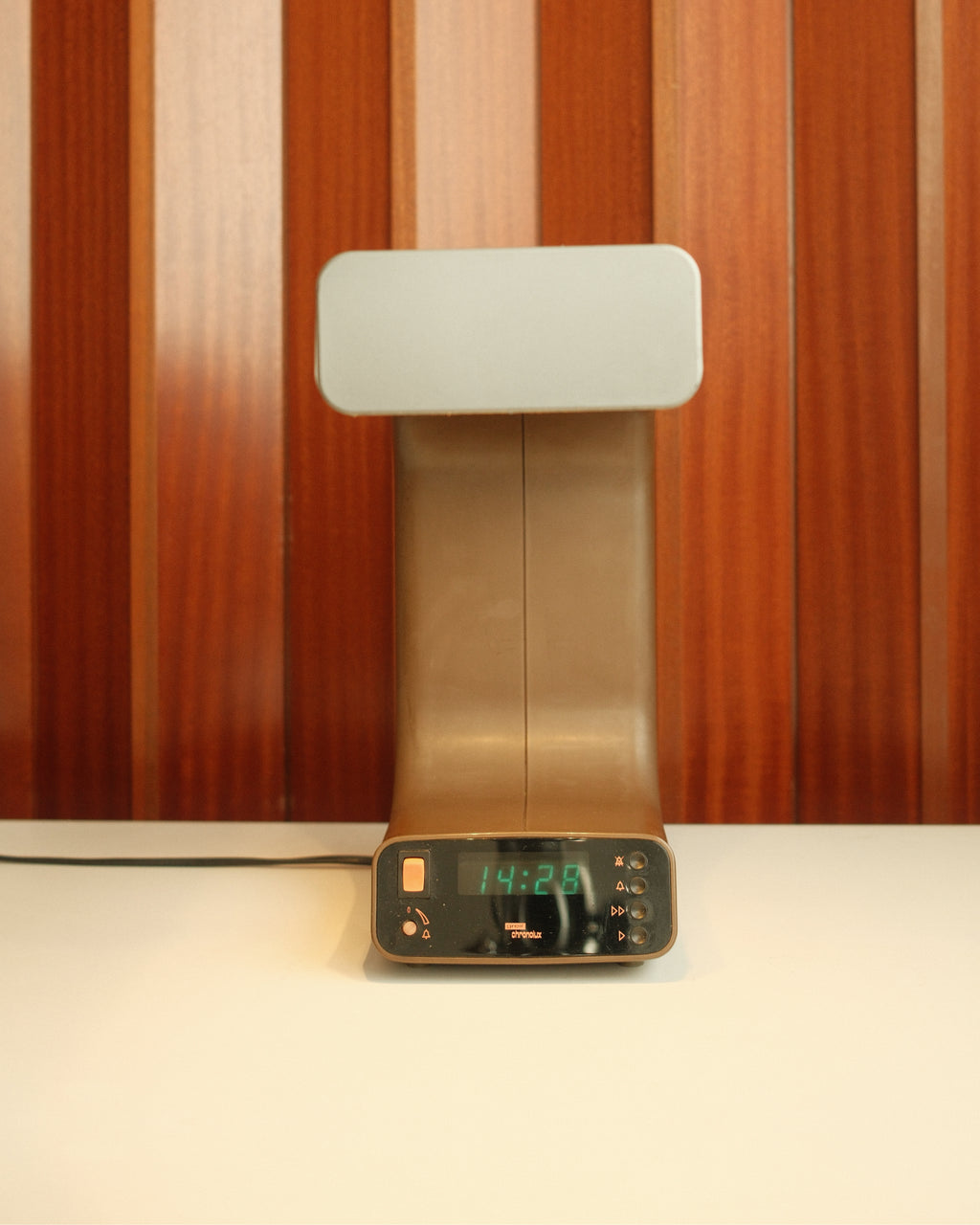 Alarm clock with lamp, Knox Design